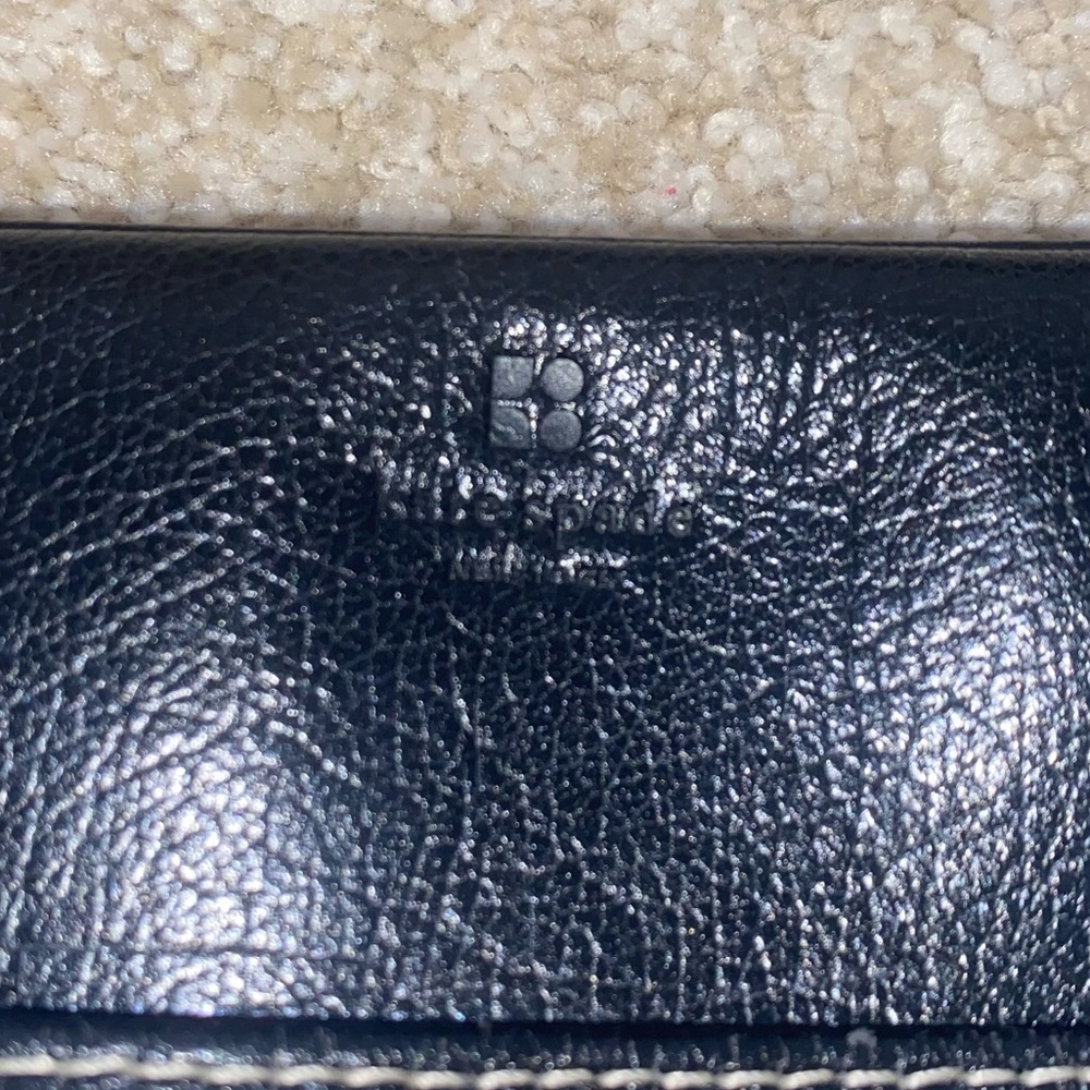 VTG Kate Spade Black Leather Wide Shoulder Silver Hardware Striped Interior Bag - Picture 3 of 13